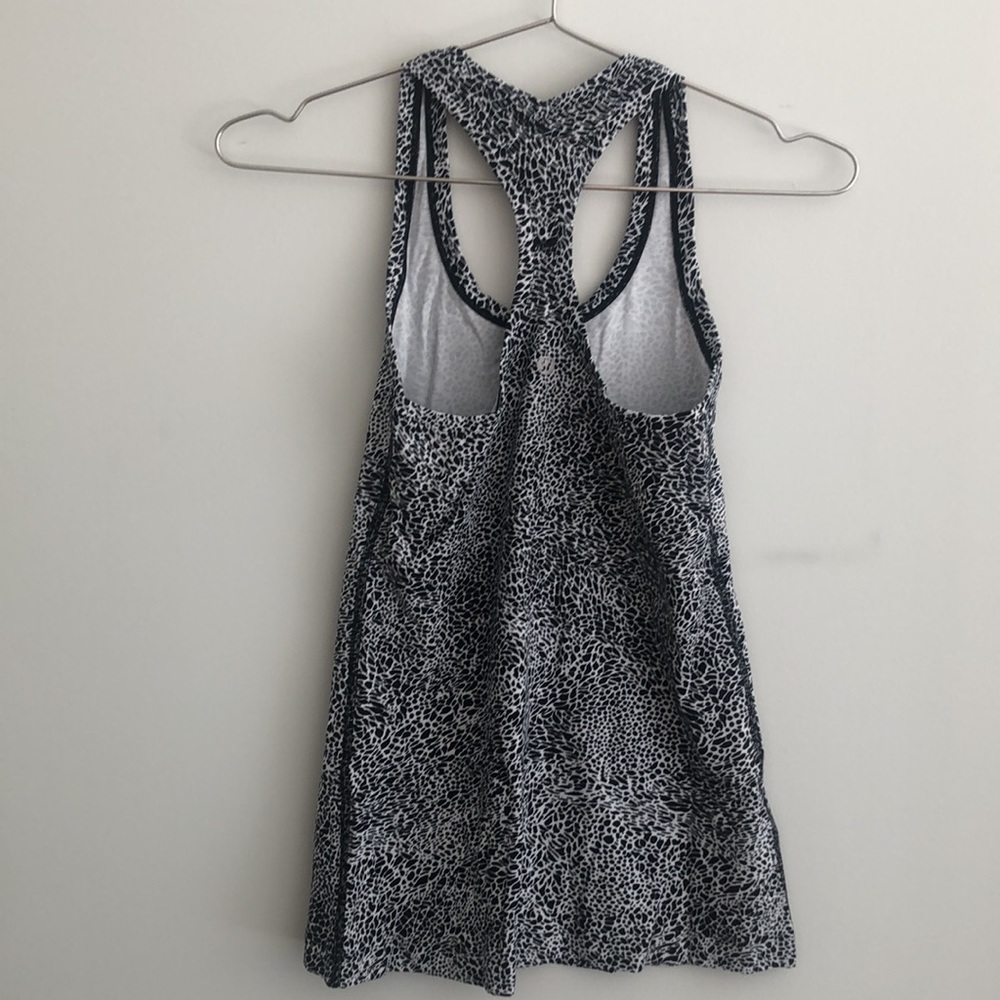 Lululemon Swiftly Tech Razorback Tank - Picture 3 of 3